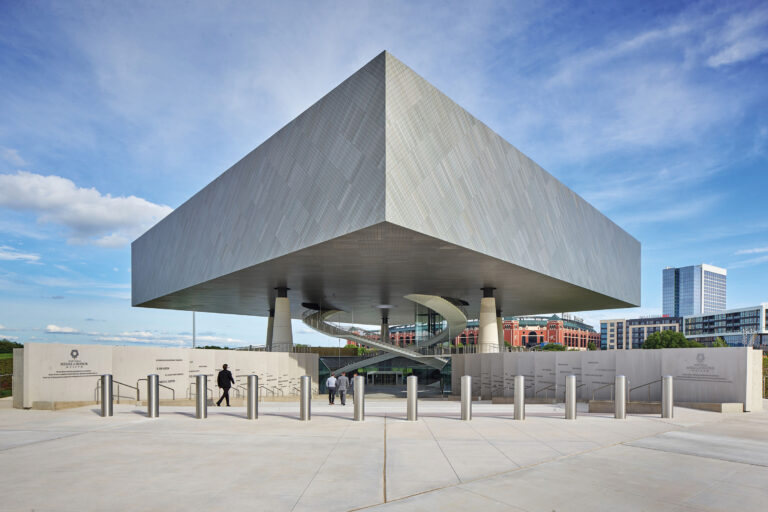 10_National_Medal_of_Honor_Museum