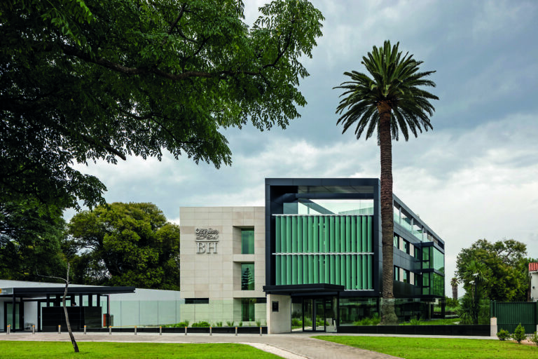 british hospital carrasco